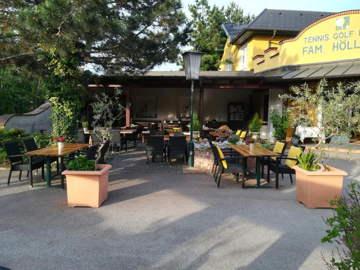 Tennis Golf Hotel Hoellrigl Kottingbrunn Exterior foto